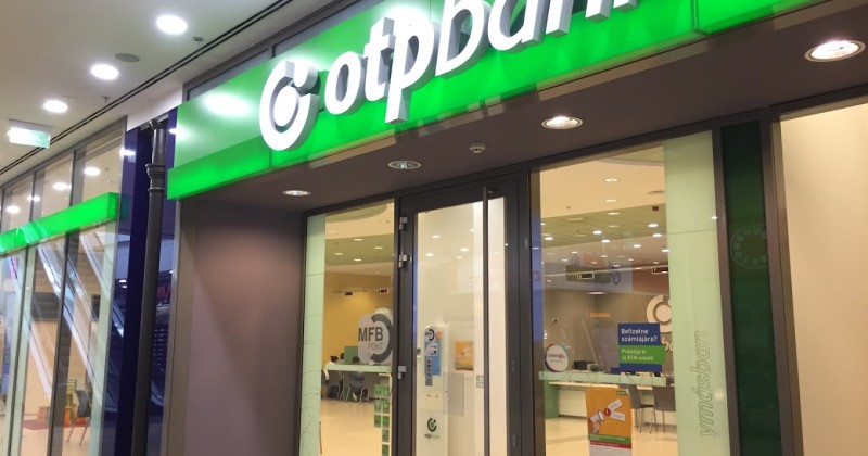 OTP Bank Eger Törvényház u. 4.