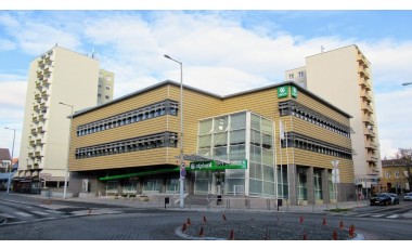 OTP Bankfiók Győr Baross G. u. 14.