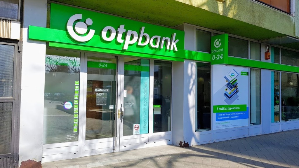 OTP Bankfiók Pécs Újmecsekalja Ybl M. u. 7/3.