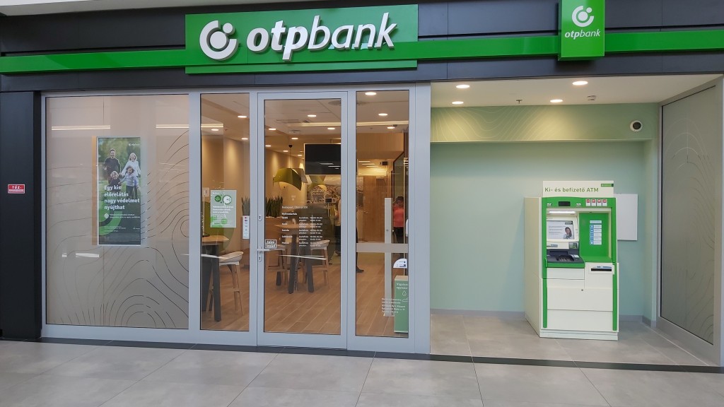OTP Bankfiók Szeged Vértói u. 1.