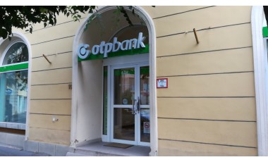 OTP Bankfiók Szombathely Király u. 10.