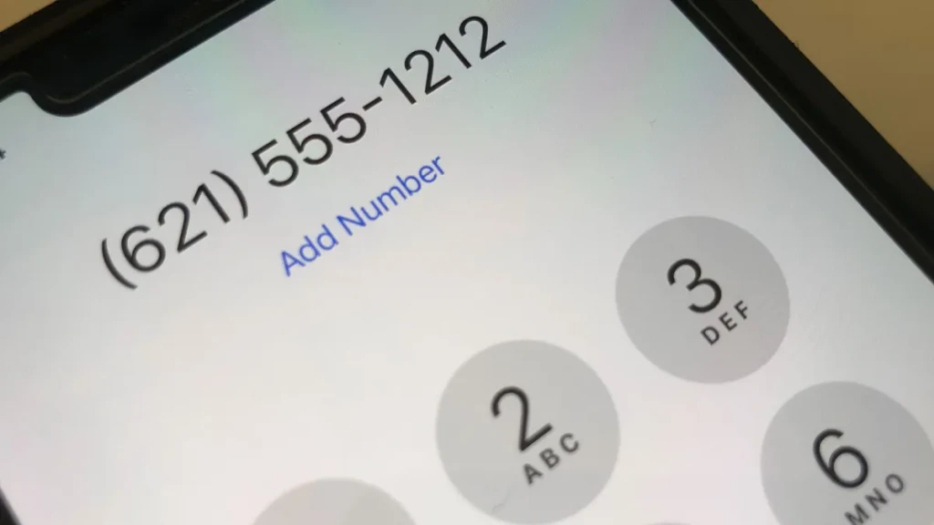 Több ezer mobiltelefonszám szűnhet meg napokon belül!