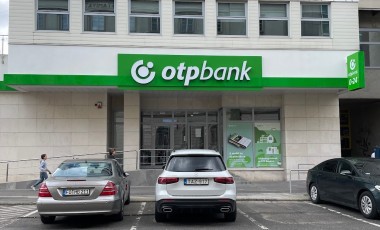 OTP Bankfiók Debrecen Hatvan u. 2-4.